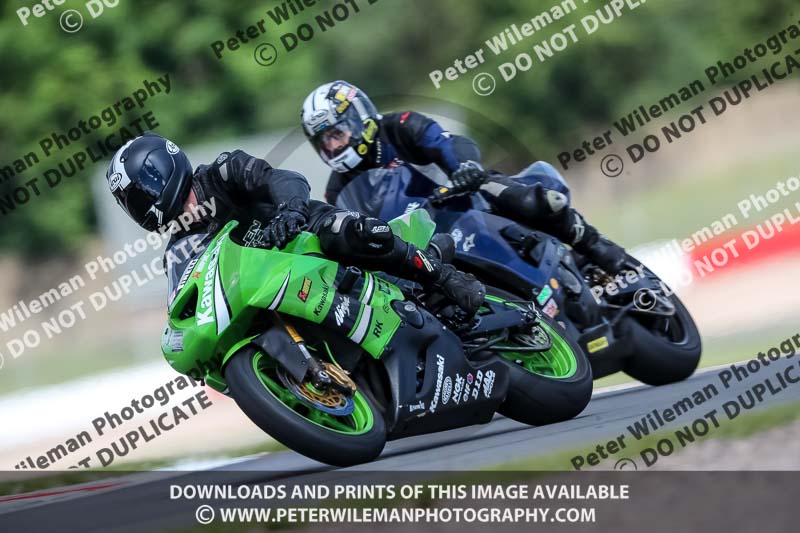 donington no limits trackday;donington park photographs;donington trackday photographs;no limits trackdays;peter wileman photography;trackday digital images;trackday photos